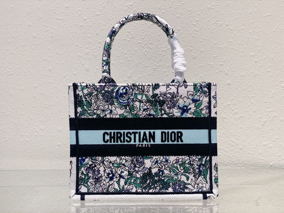 dior book tote