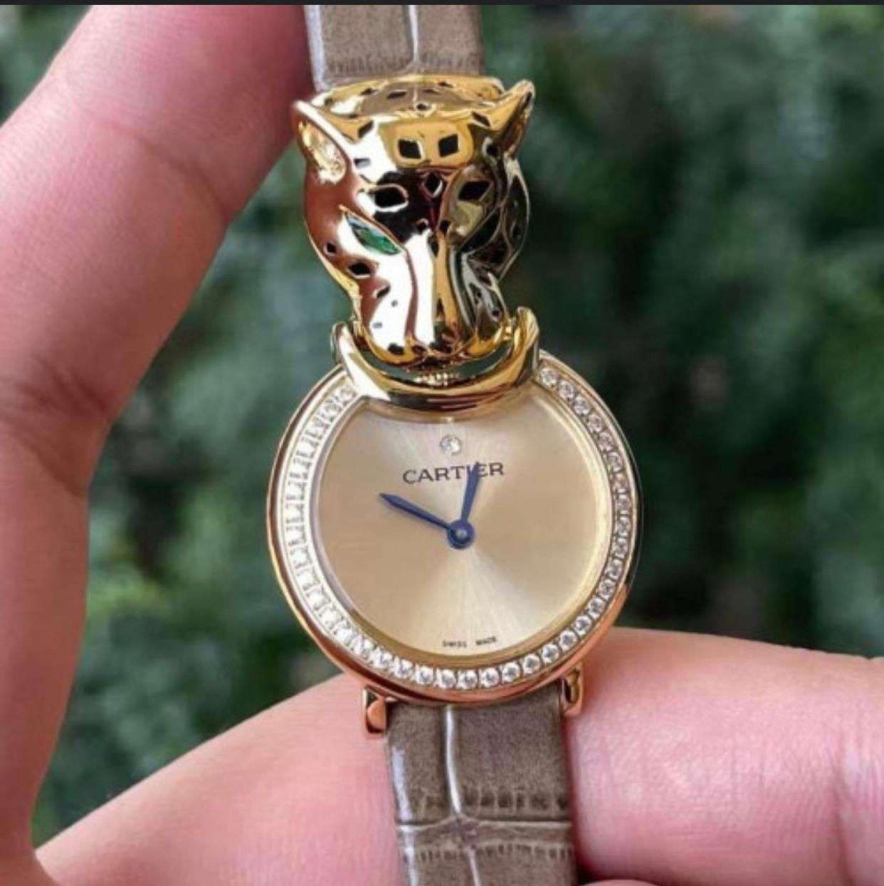 cartier La Panthere watch