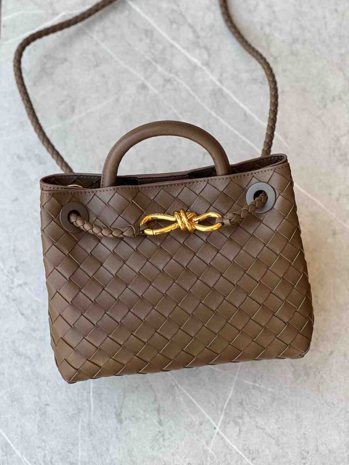 bottega veneta andiamo bag