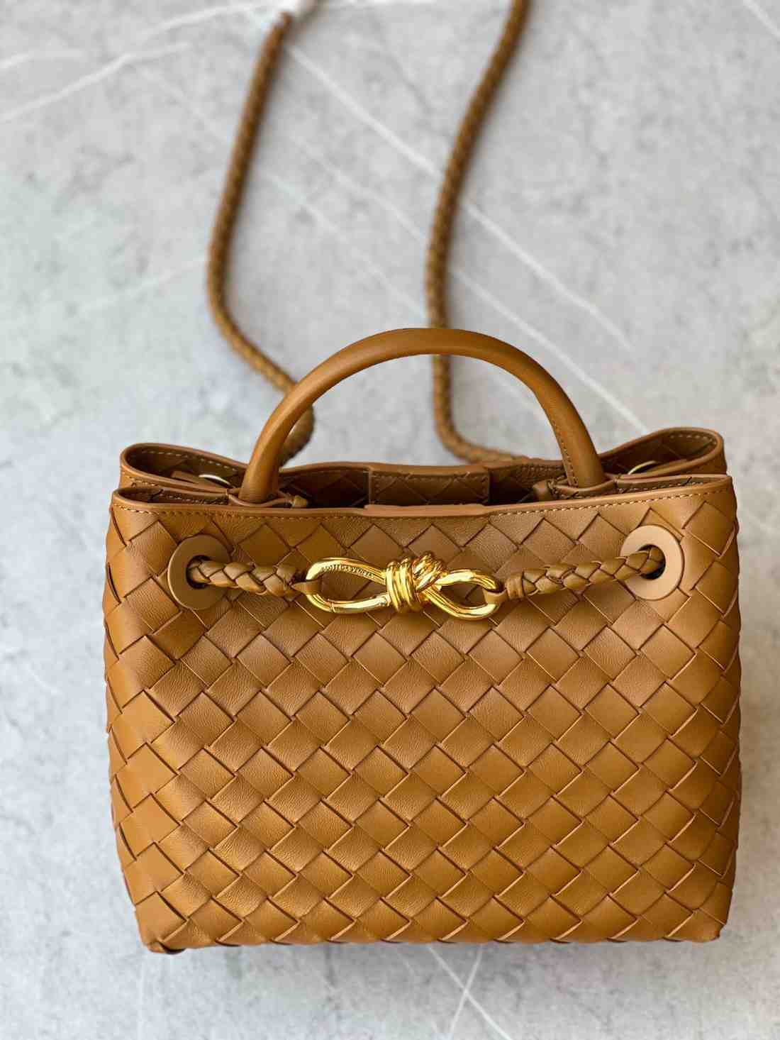 bottega veneta andiamo bag
