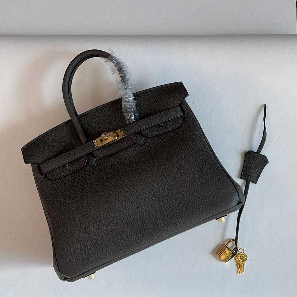 Hermes Birkin 25 Leather Handbag