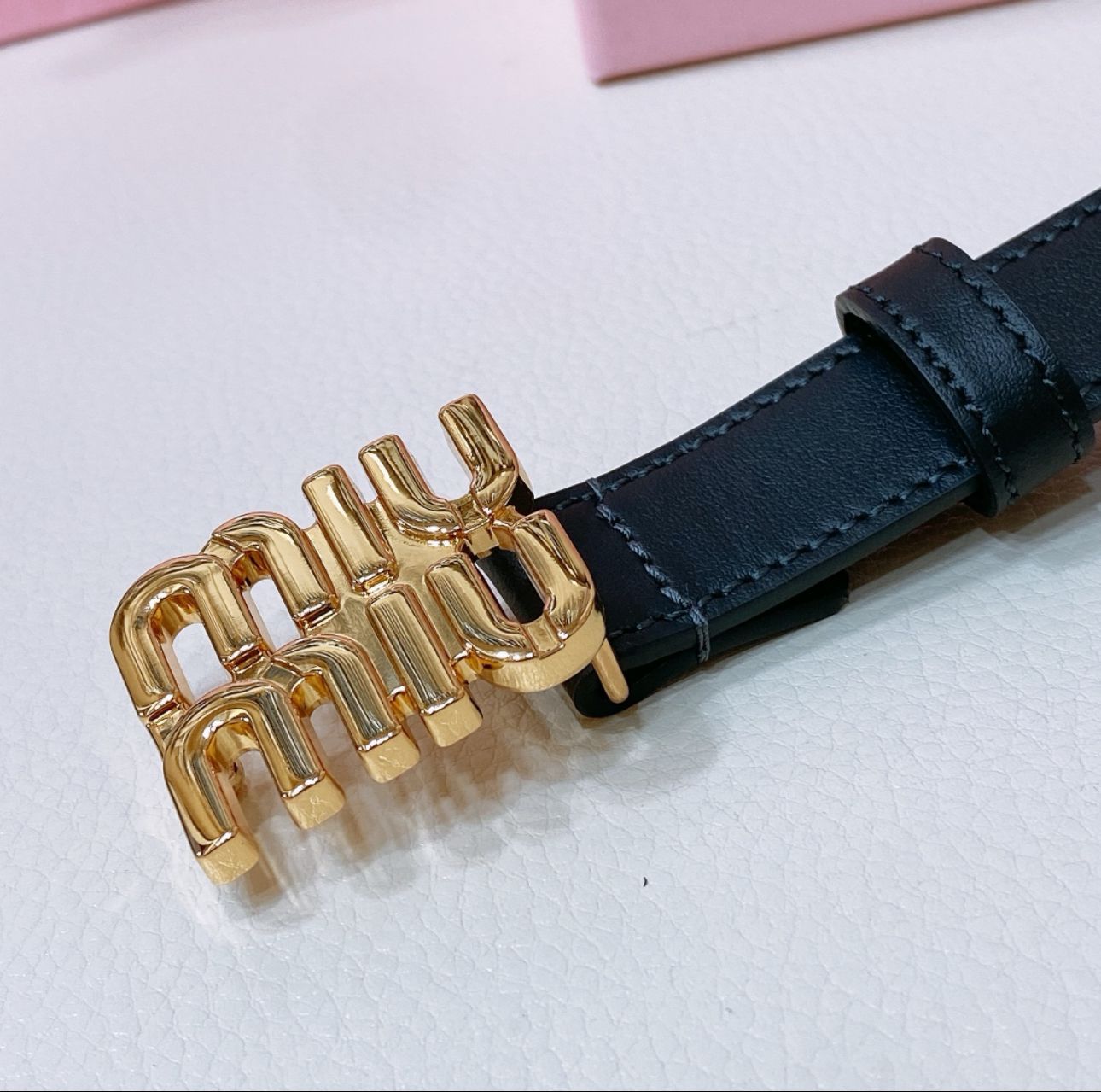 miu miu belt