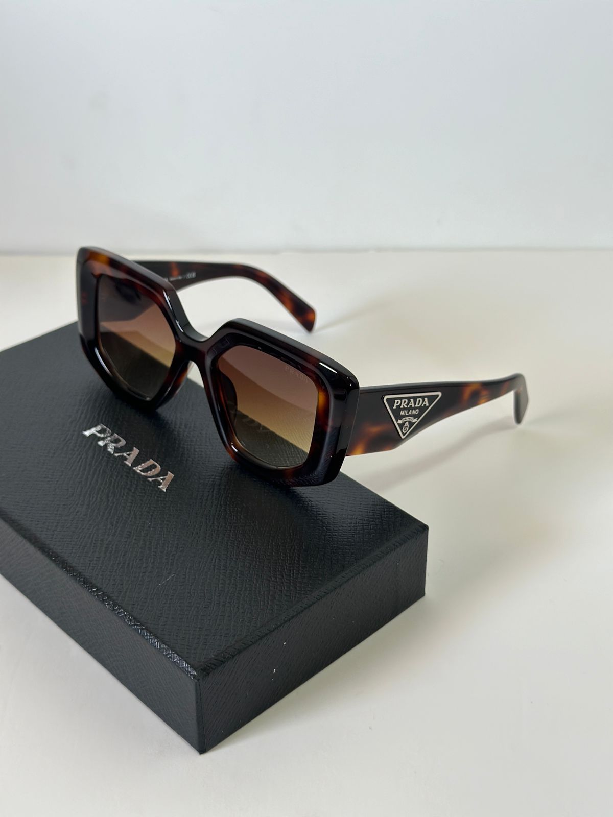 prada pr 14zs