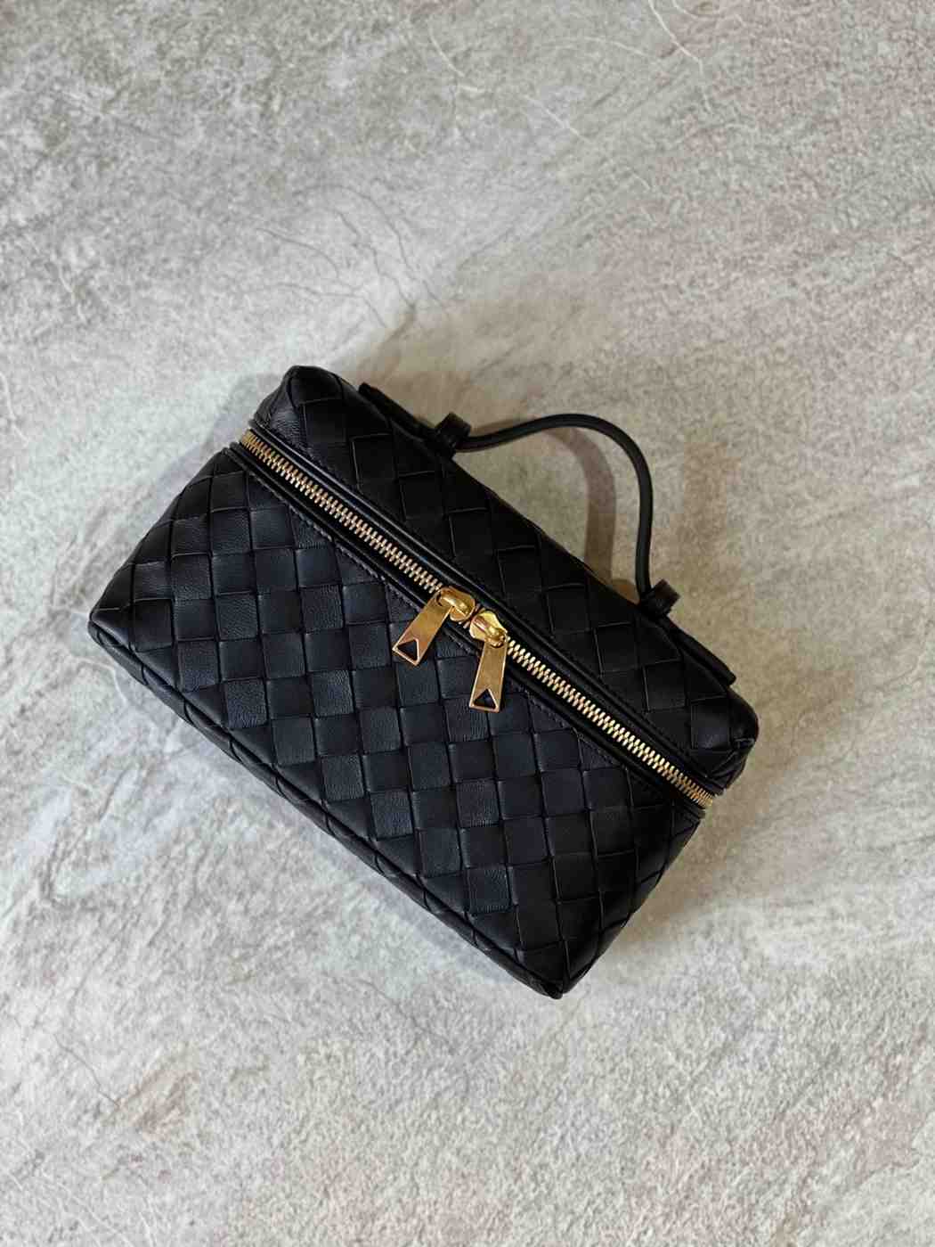 bottega veneta vanity case on strap