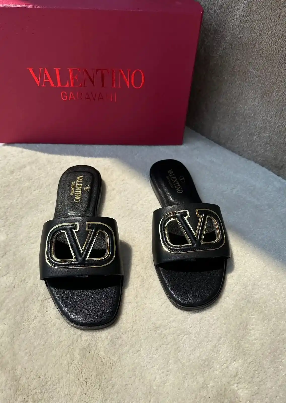 valentino v logo sandals