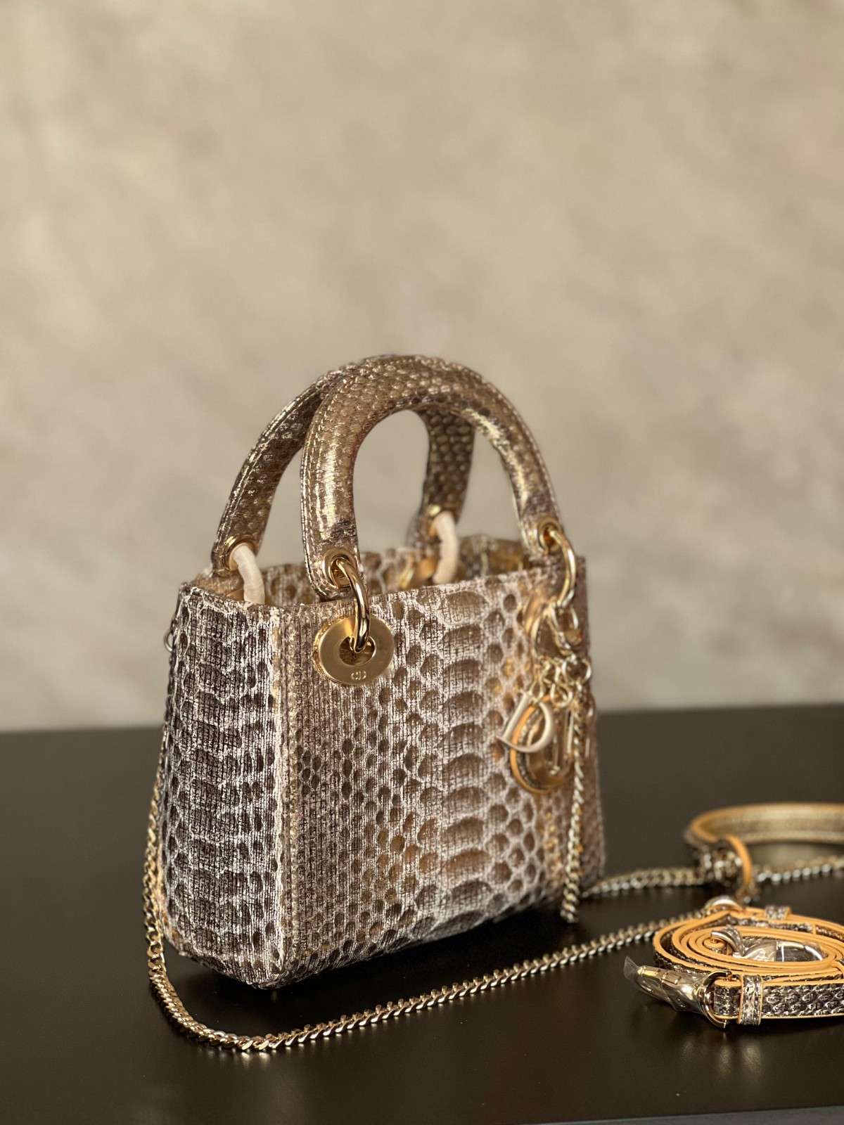 lady dior python