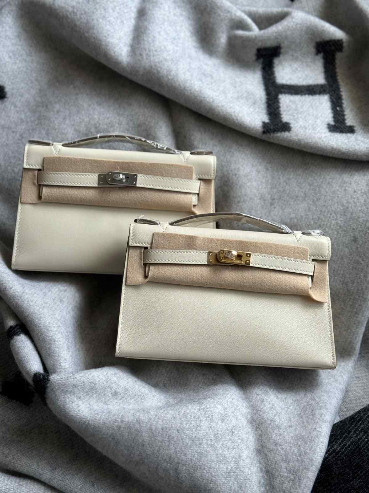 hermes kelly pochette