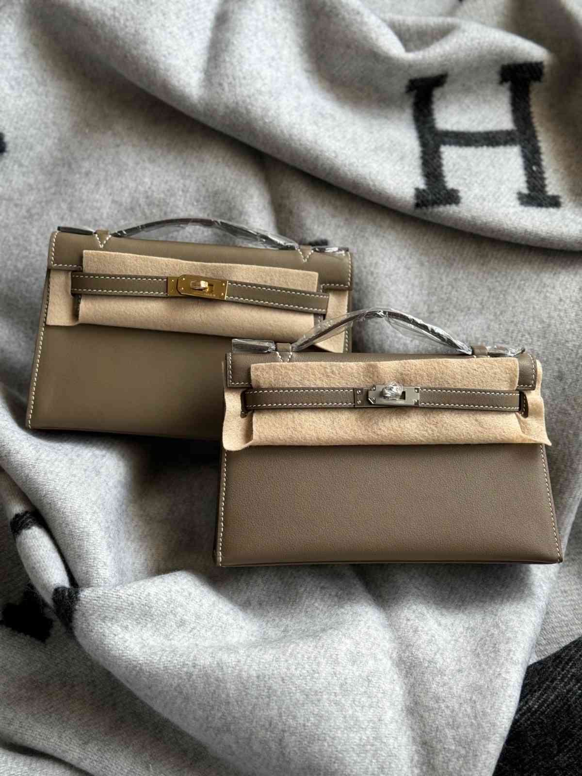 hermes kelly pochette