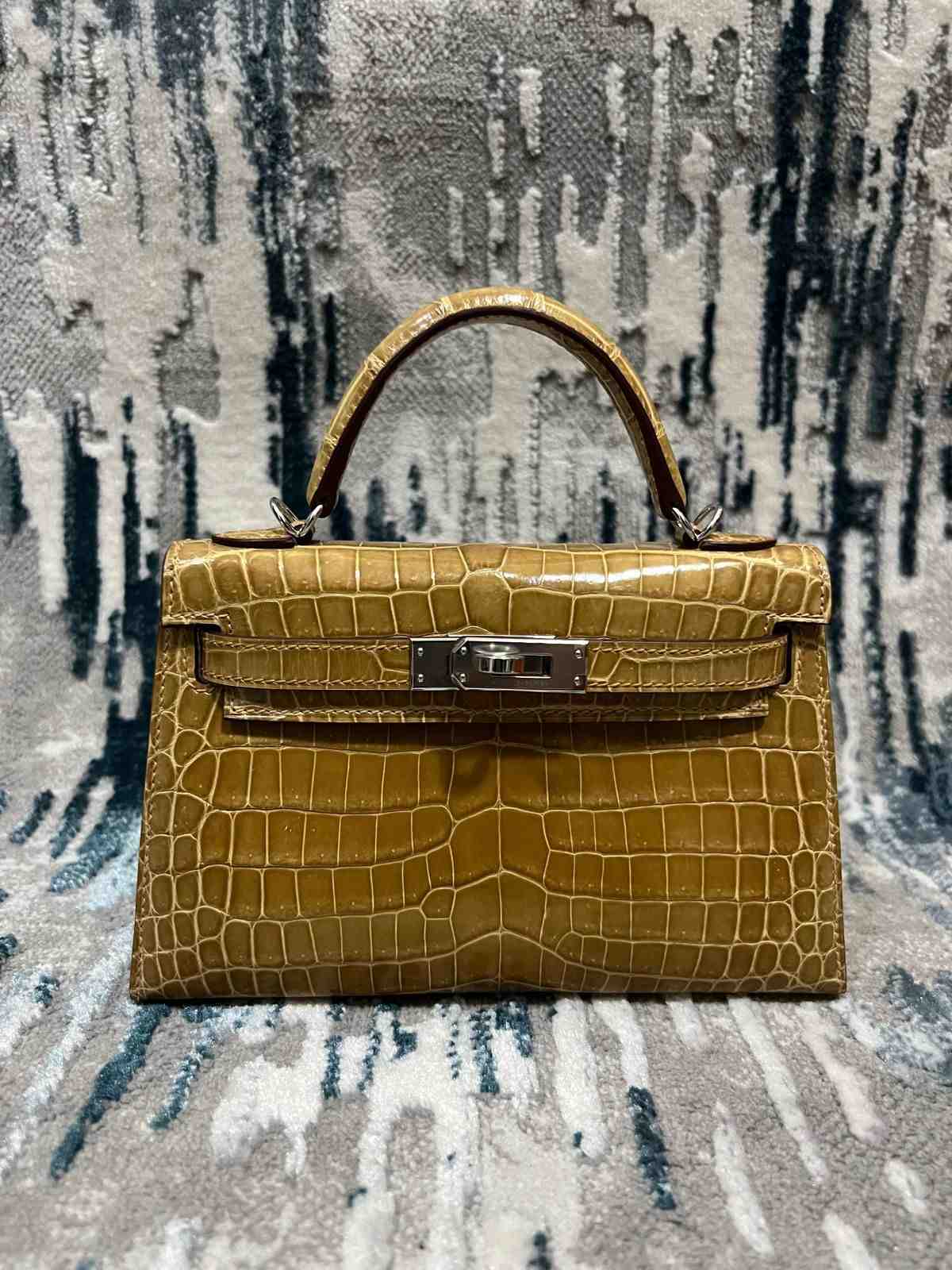 hermes kelly 20 crocodile