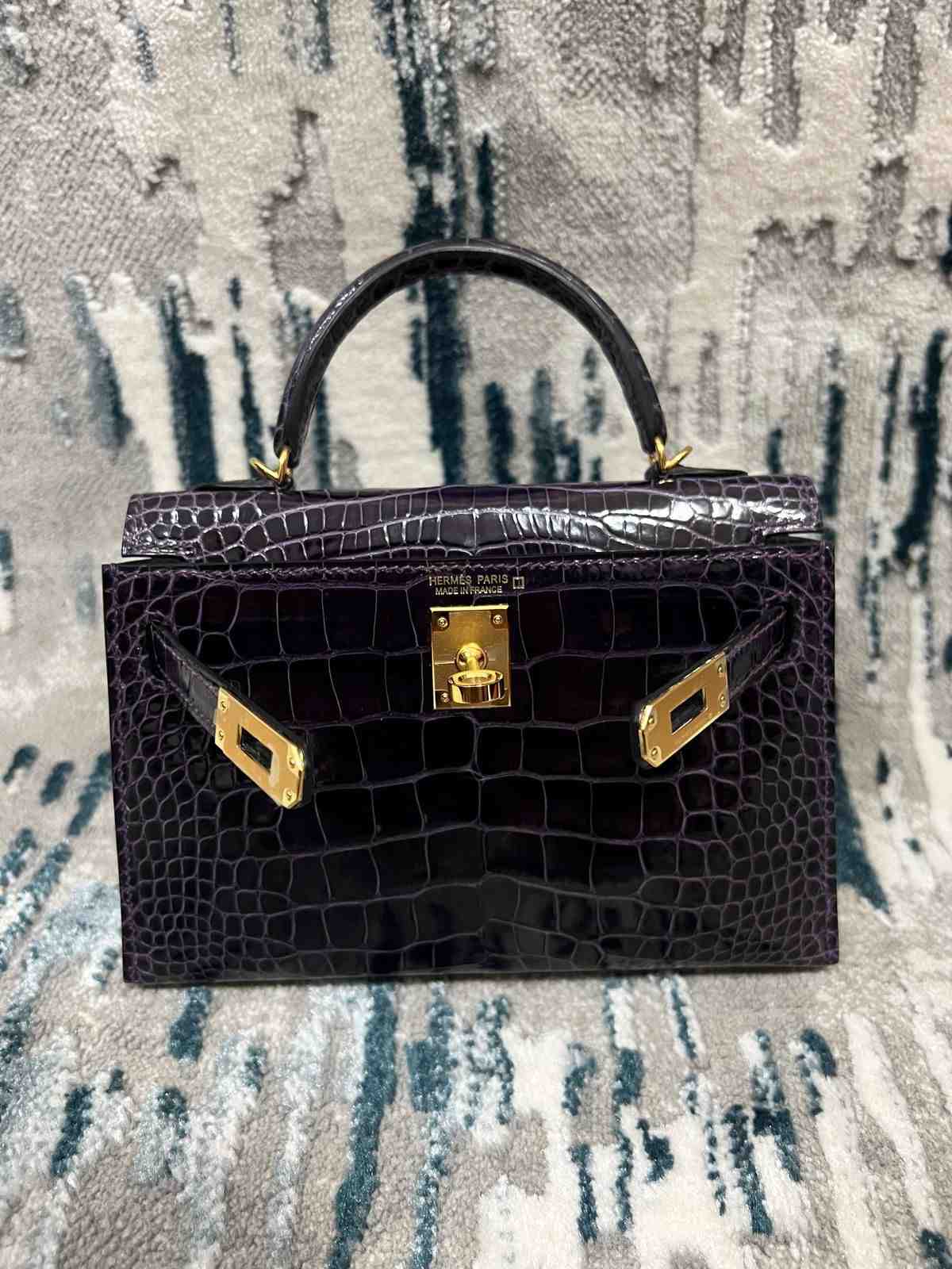 hermes kelly 20 crocodile