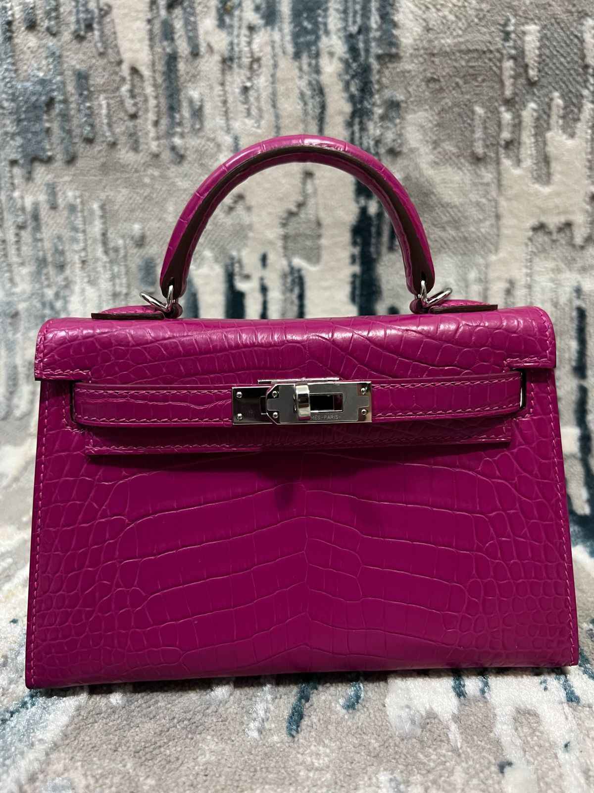 hermes kelly 20 crocodile