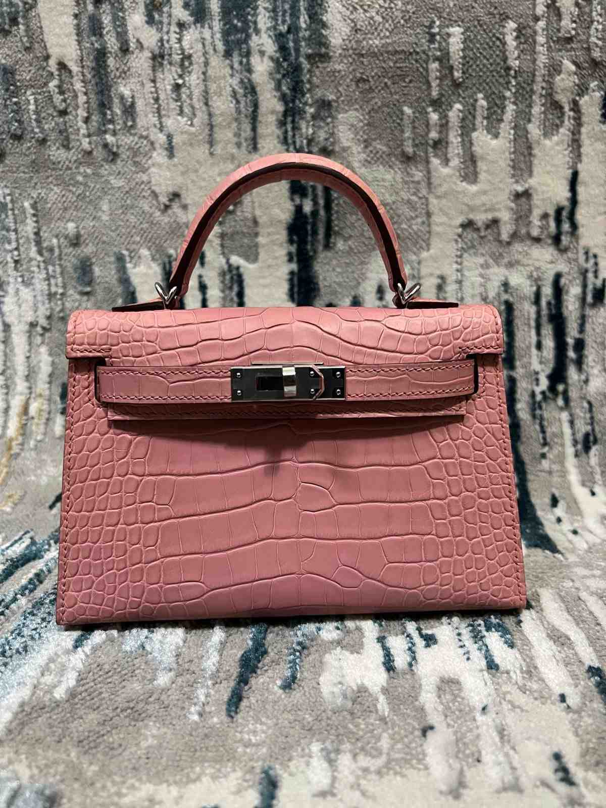hermes kelly 20 crocodile