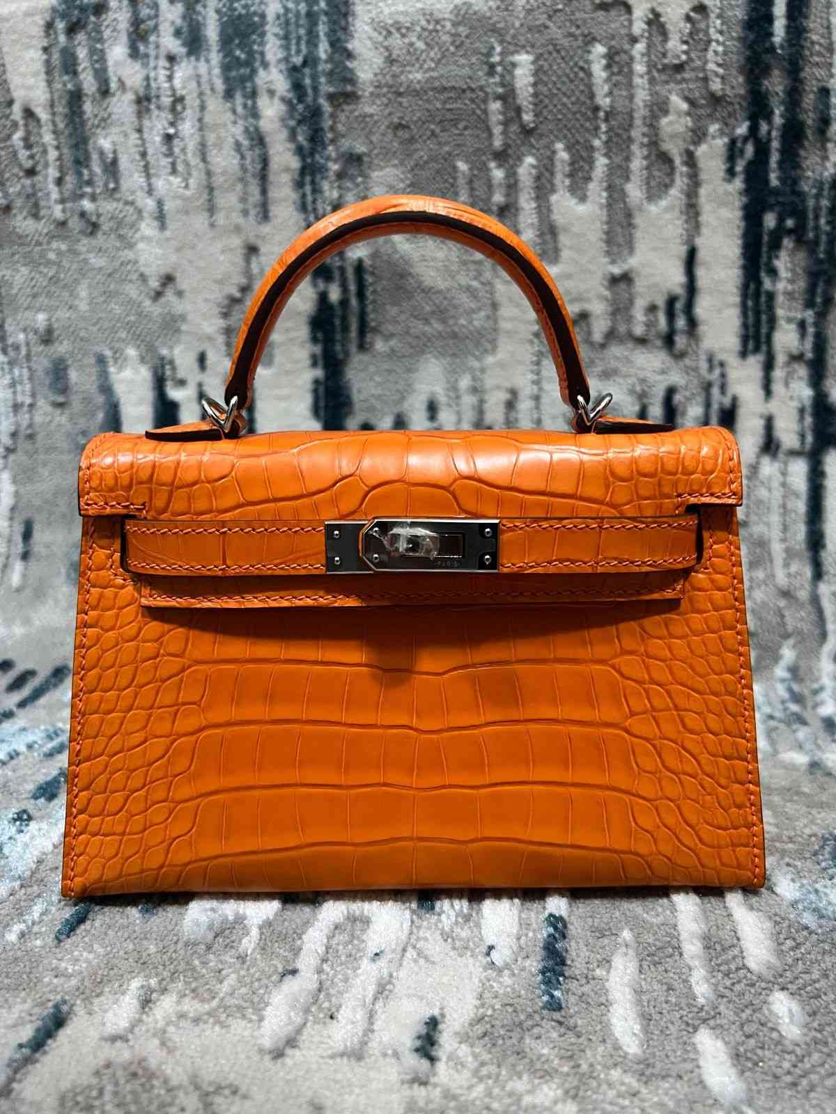 hermes kelly 20 crocodile