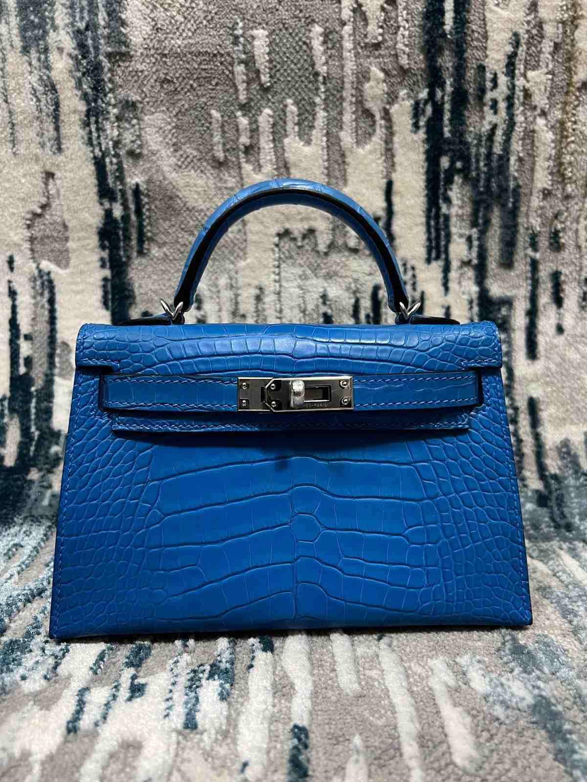 hermes kelly 20 crocodile