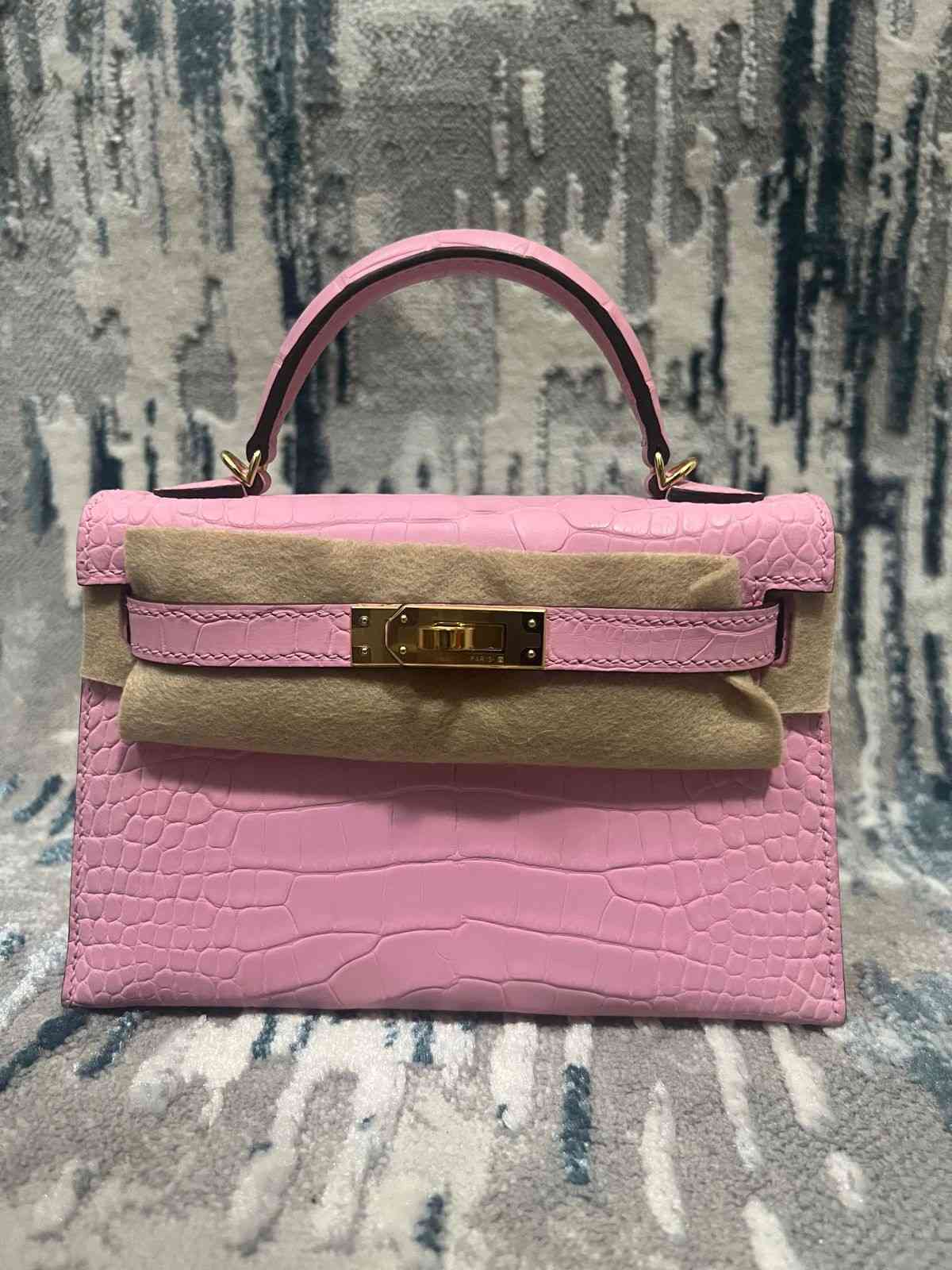 hermes kelly 20 crocodile