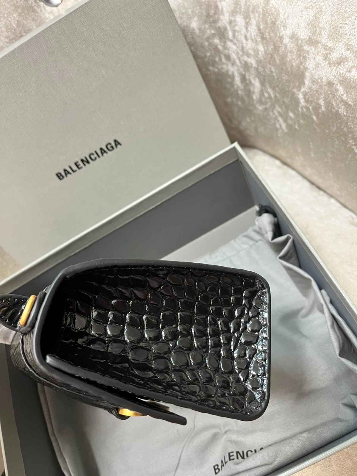 Balenciaga Hourglass XS Handbag - Image 4