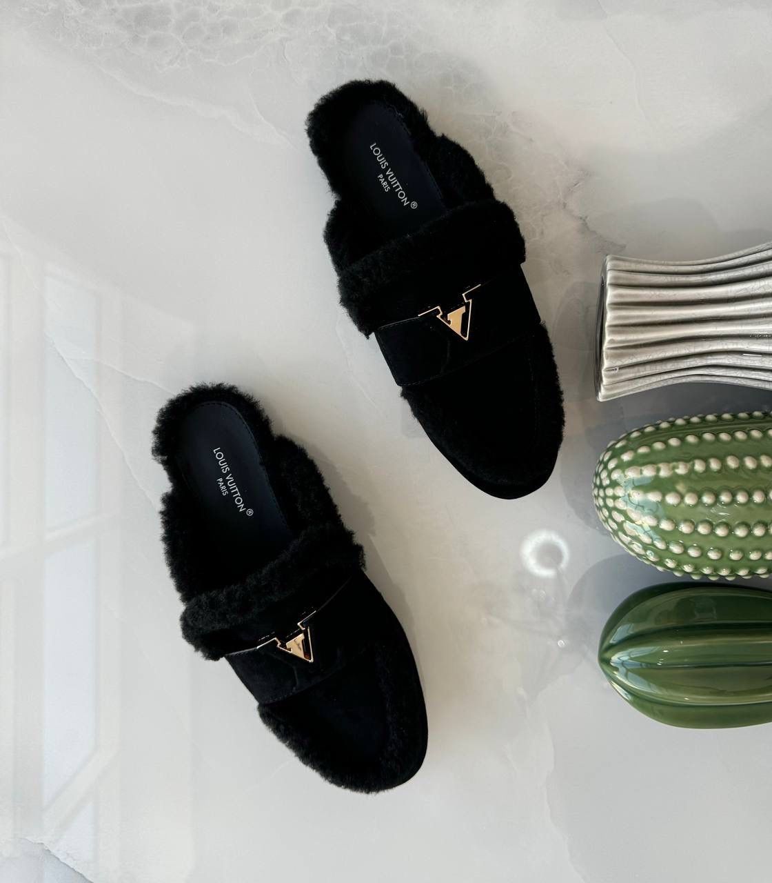 Lv Open Back Shearling Capri