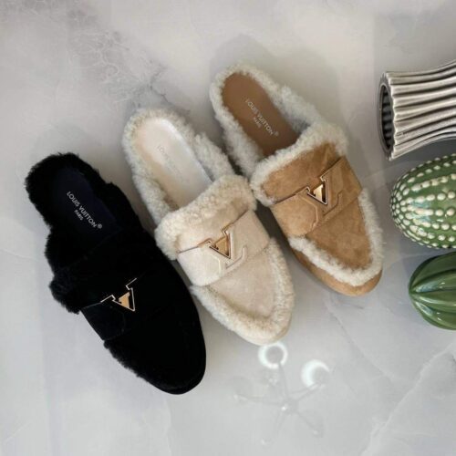 Lv Open Back Shearling Capri