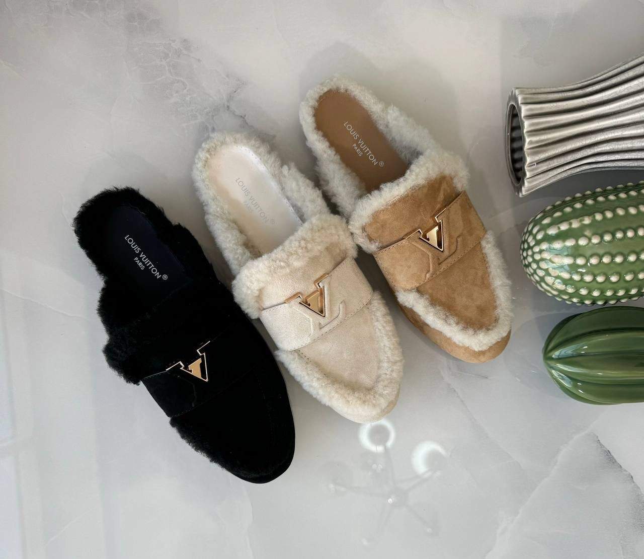 Lv Open Back Shearling Capri