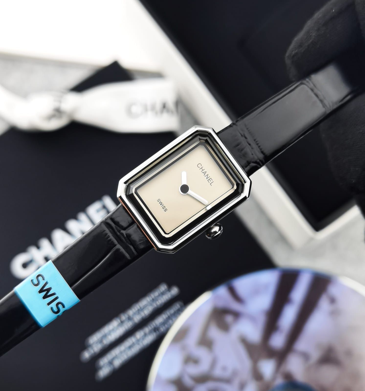 chanel boyfriend watch
