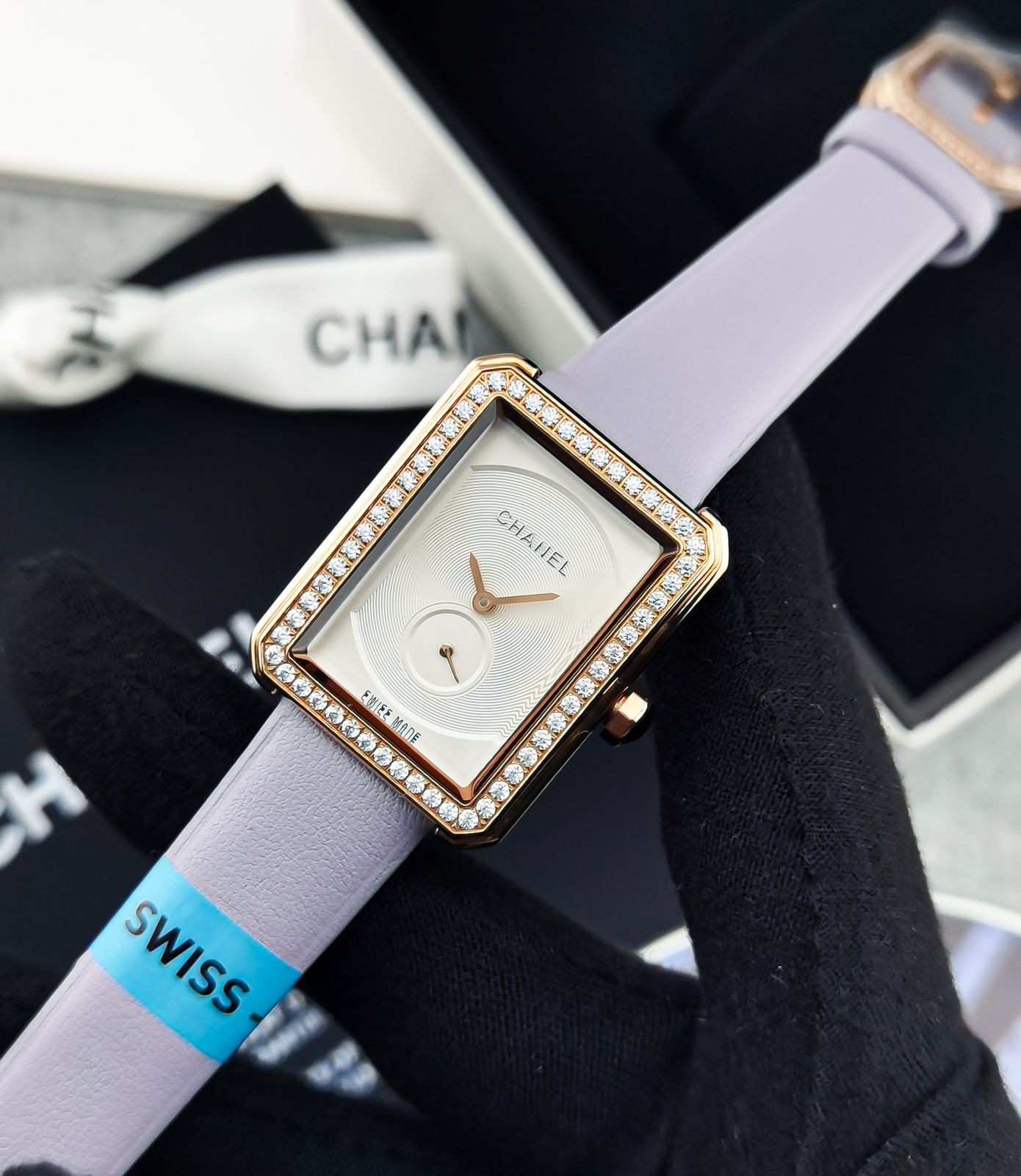 chanel boyfriend watch