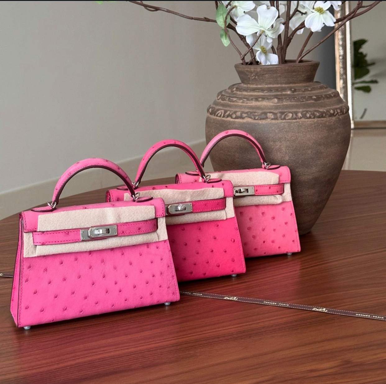 hermes kelly 20 ostrich