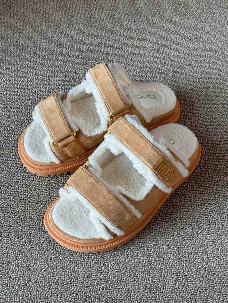 dior Dioract slides brown