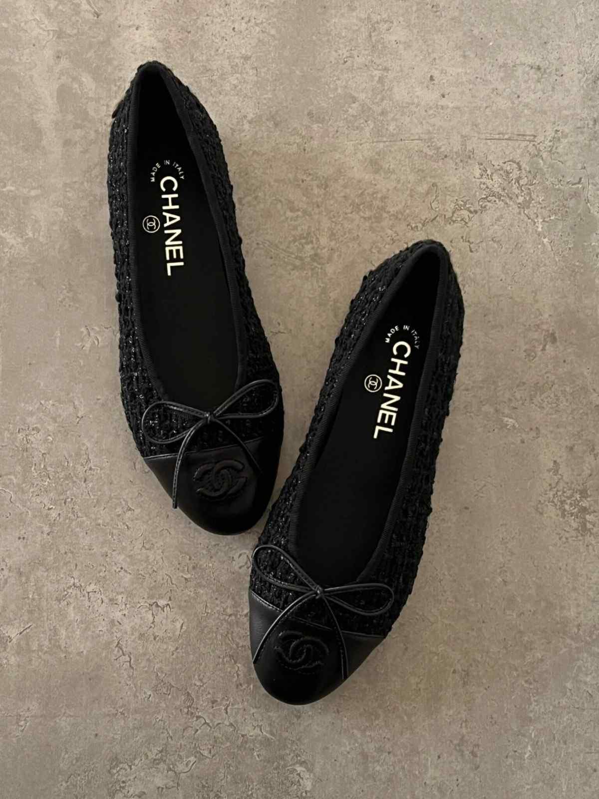 chanel tweed ballet flats black