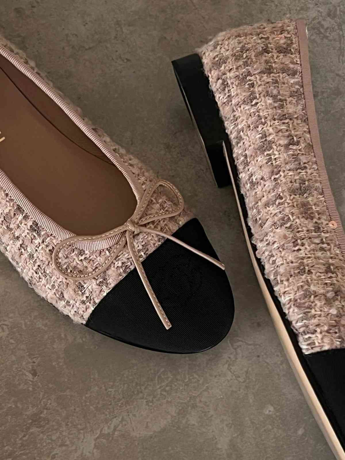 chanel tweed ballet flats pink