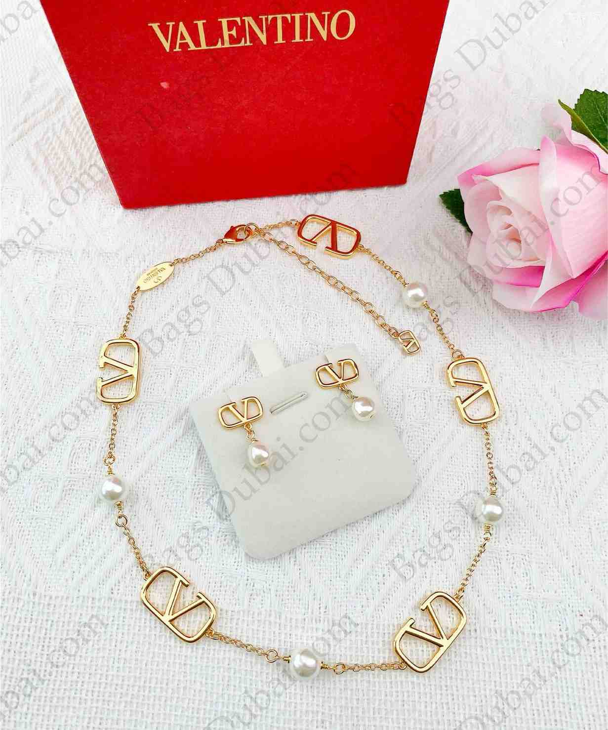 Valentino Garavani Vlogo Necklace & Earrings Gold