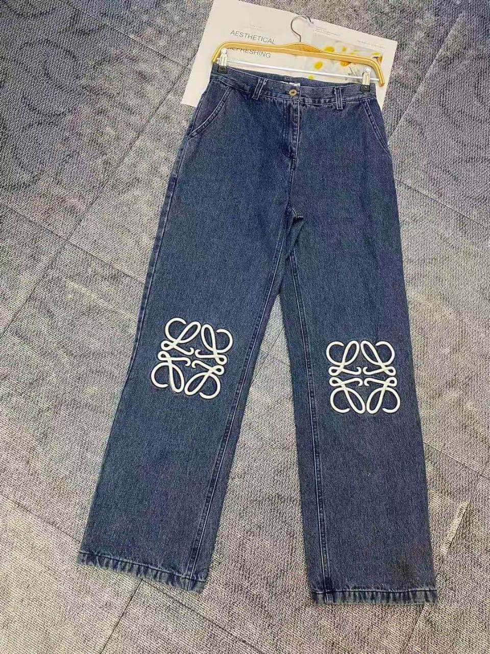 loewe anagram cropped jeans blue