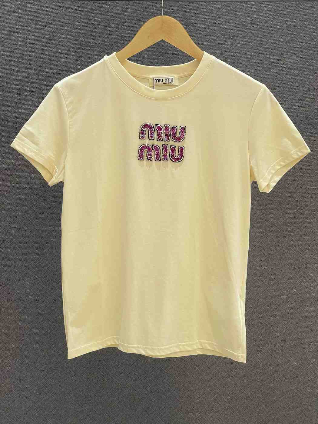 miu miu logo embroidery cotton jersey t-shirt natural