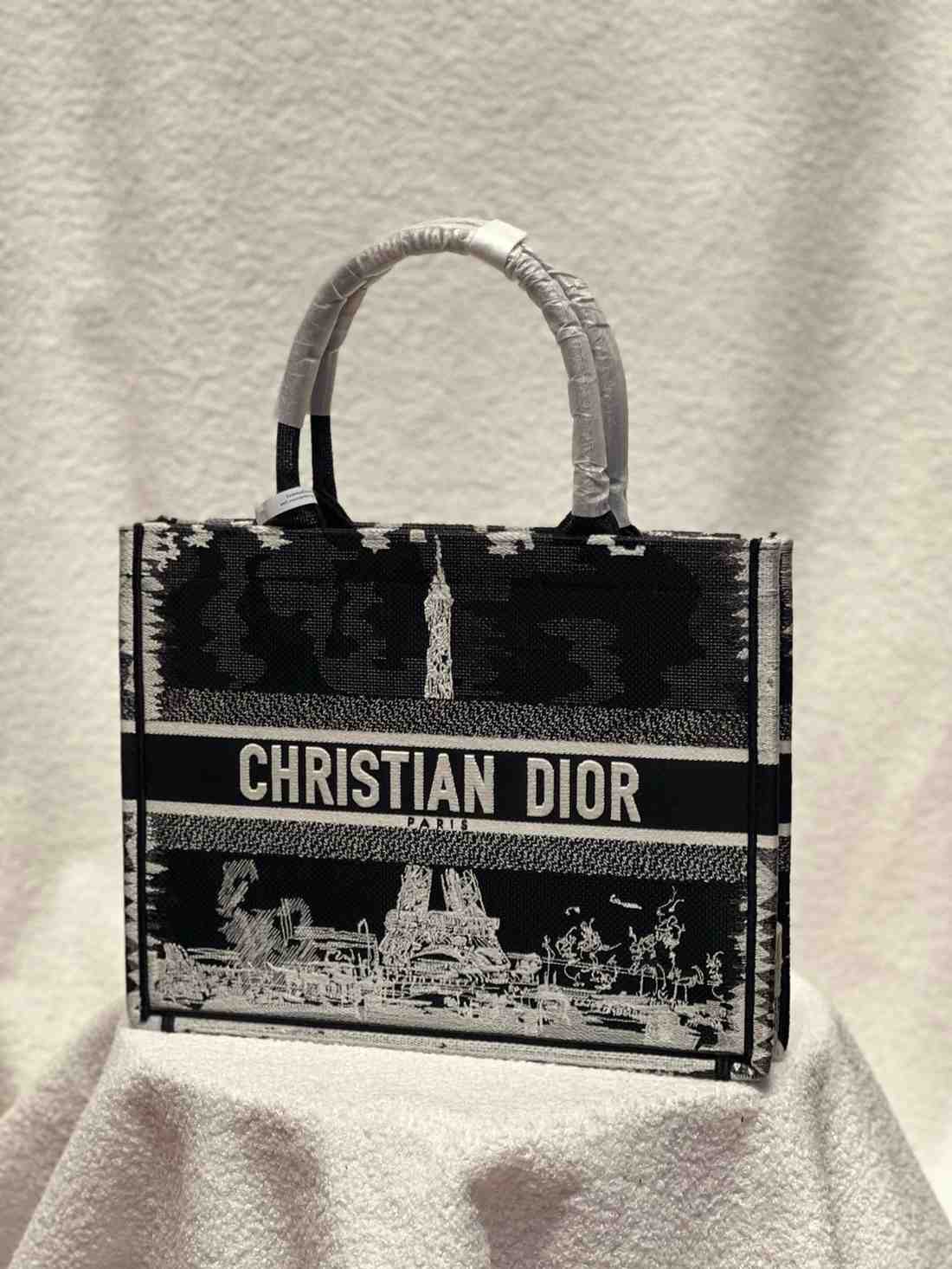 dior book tote embroidered bag black