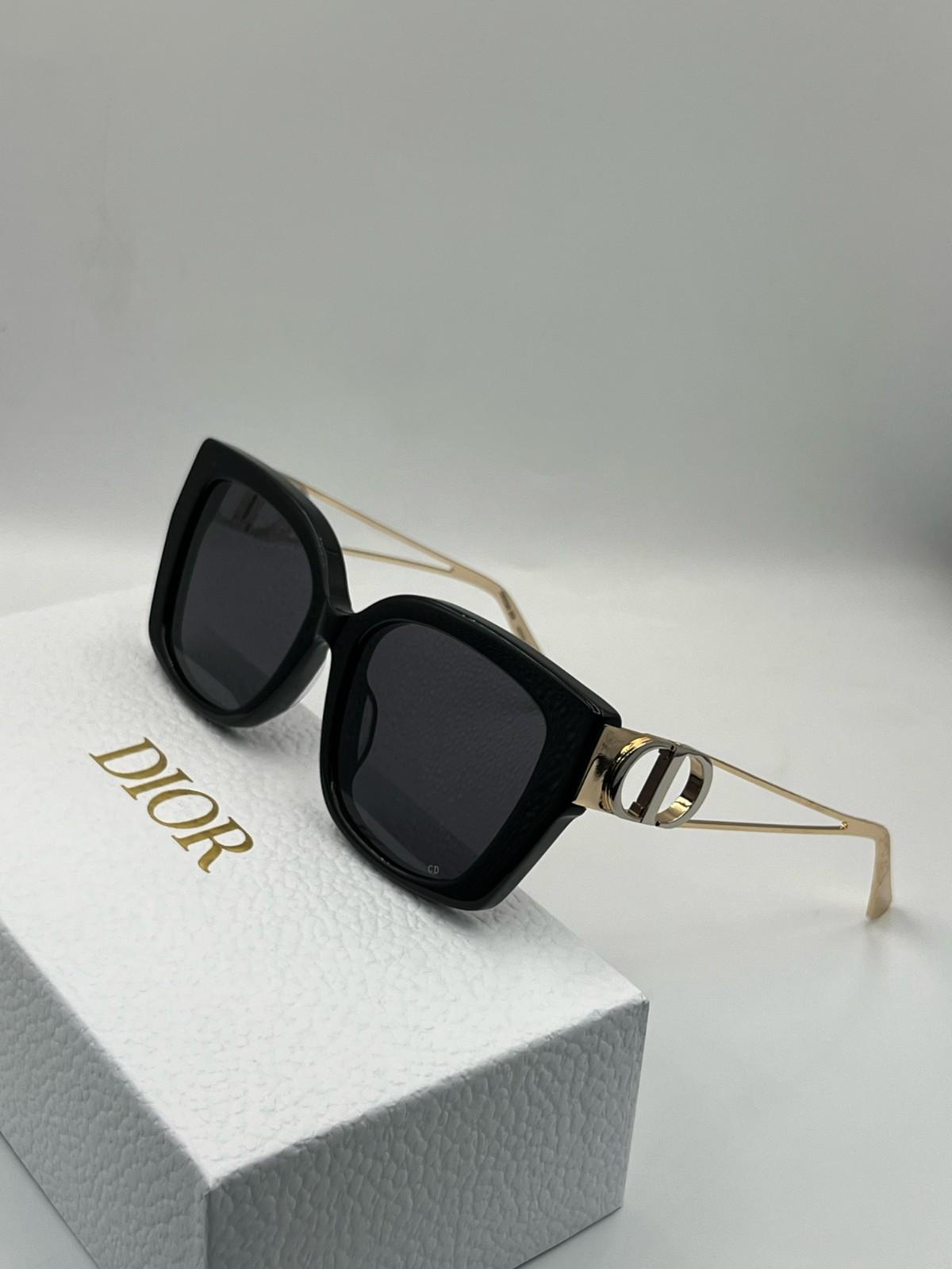 dior 30Montaigne S13F sunglasses black