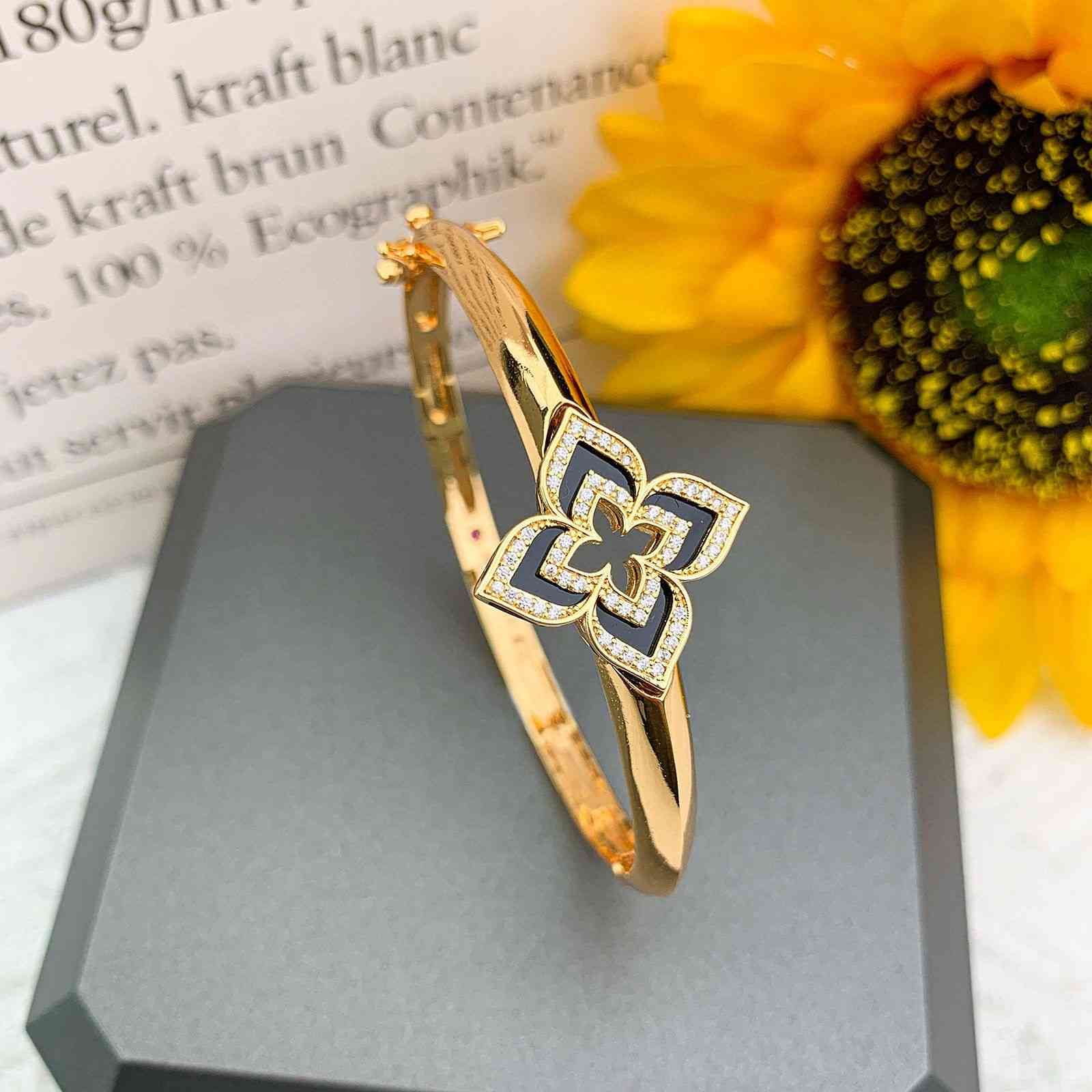 Roberto Coin Venetian Princess Bracelet White