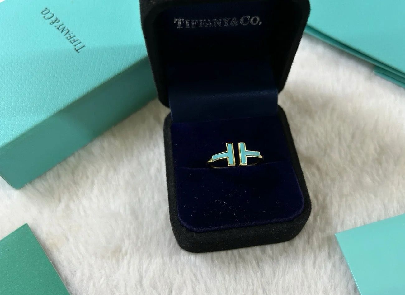 Tiffany & Co. T Wire Turquoise Ring