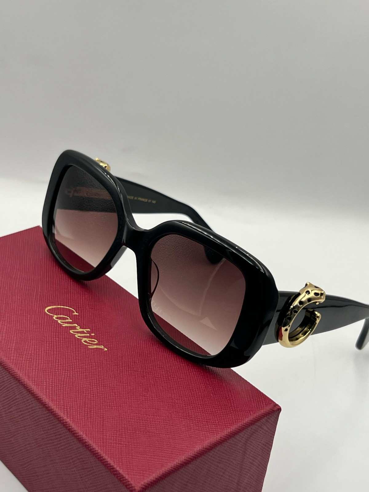 Panthère De Cartier Square Sunglasses Black