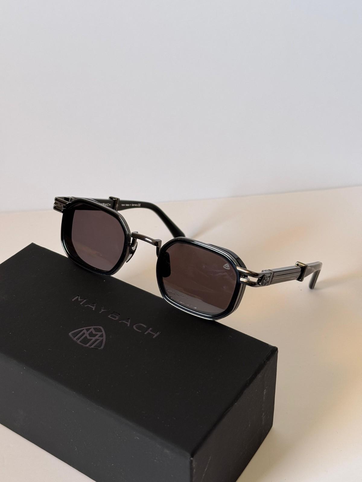 Maybach Handcrafted Eyewear Sunglasses Black