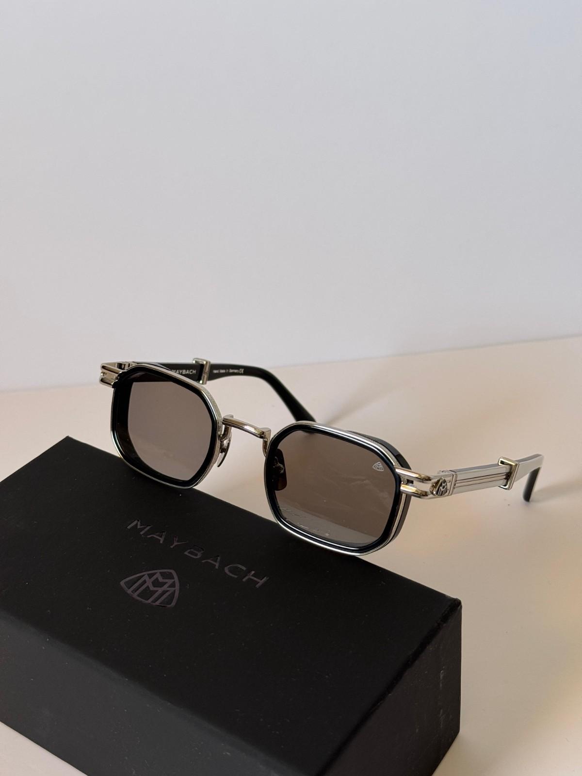 Maybach Handcrafted Eyewear Sunglasses Grey