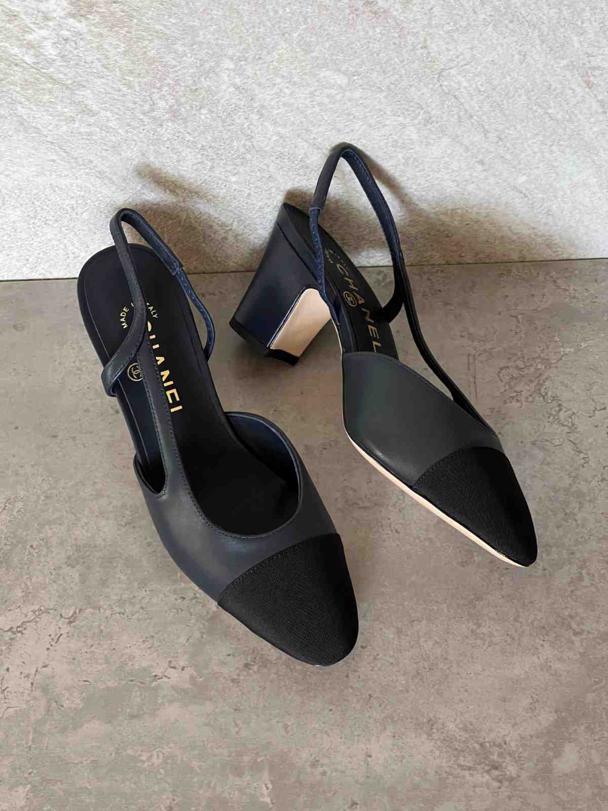 Chanel Leather CC Embossed Slingback Shoes Black