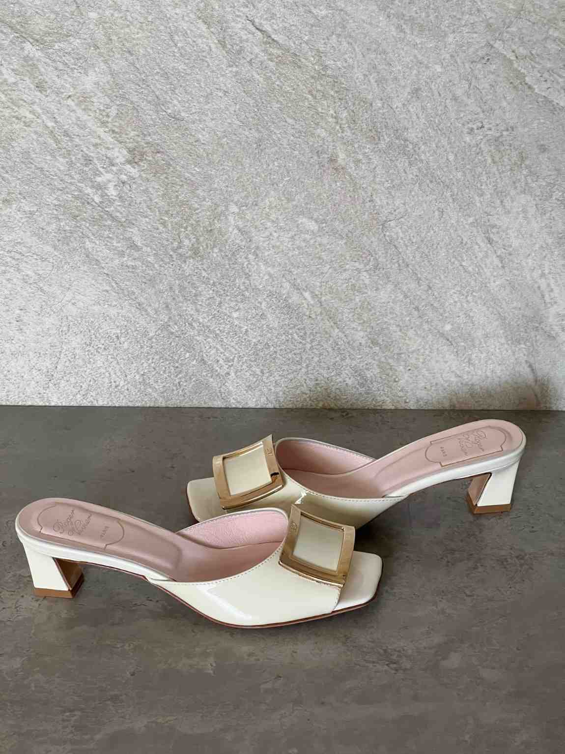 Roger Vivier Trompette Mules Pink