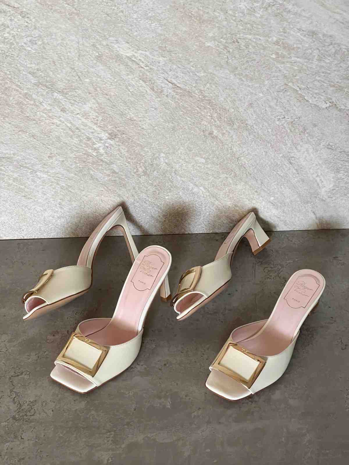 Roger Vivier Trompette Mules Pink