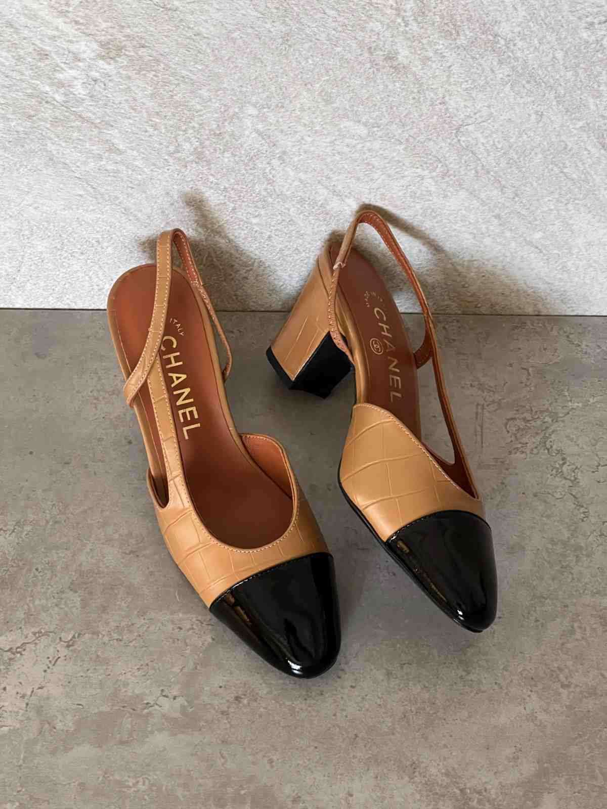 Chanel Leather CC Embossed Slingback Shoes Brown