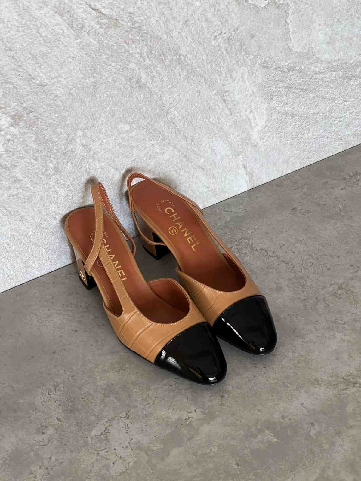 Chanel Leather CC Embossed Slingback Shoes Brown