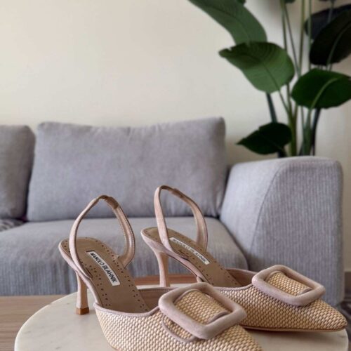 Manolo Blahnik Mayslibi slingback pumps Brown