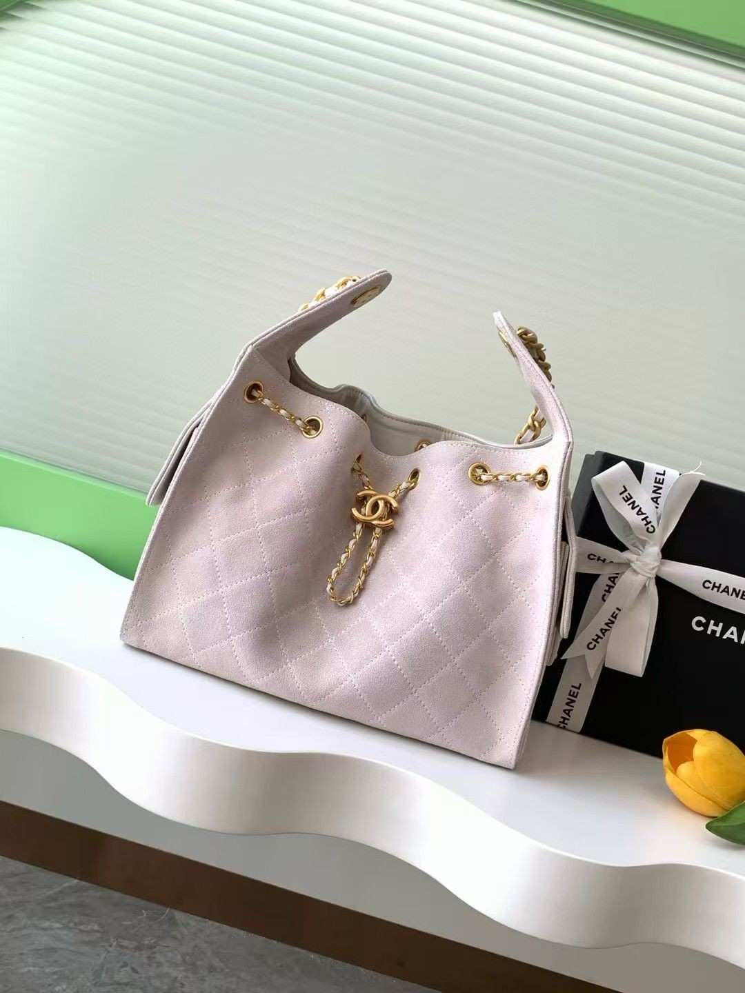 CHANEL 25 Small Handbag light pink