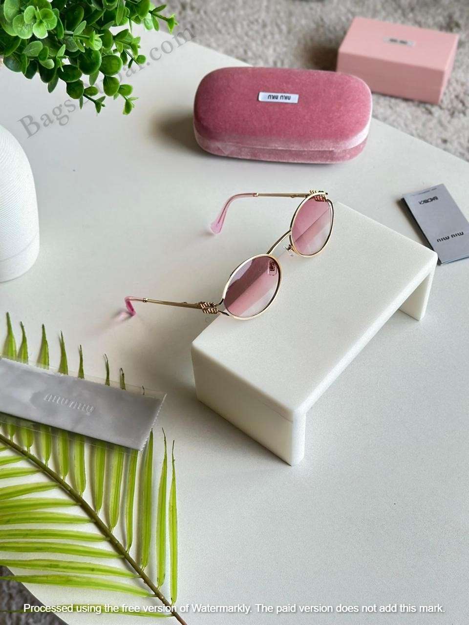 Miu Miu Logo Sunglasses Oval Frame Pink