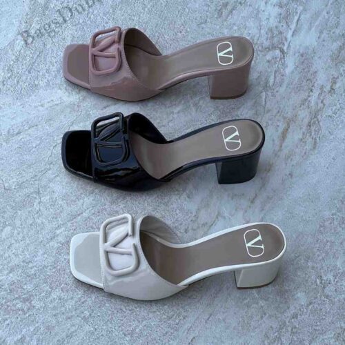 Valentino Garavani Vlogo Sandal