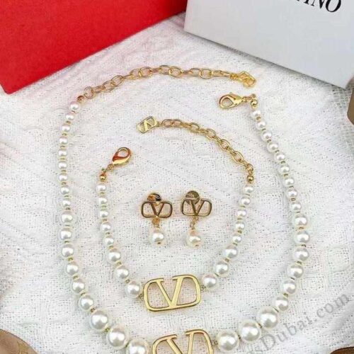 Vlogo Swarovski Pearls Necklace Golden