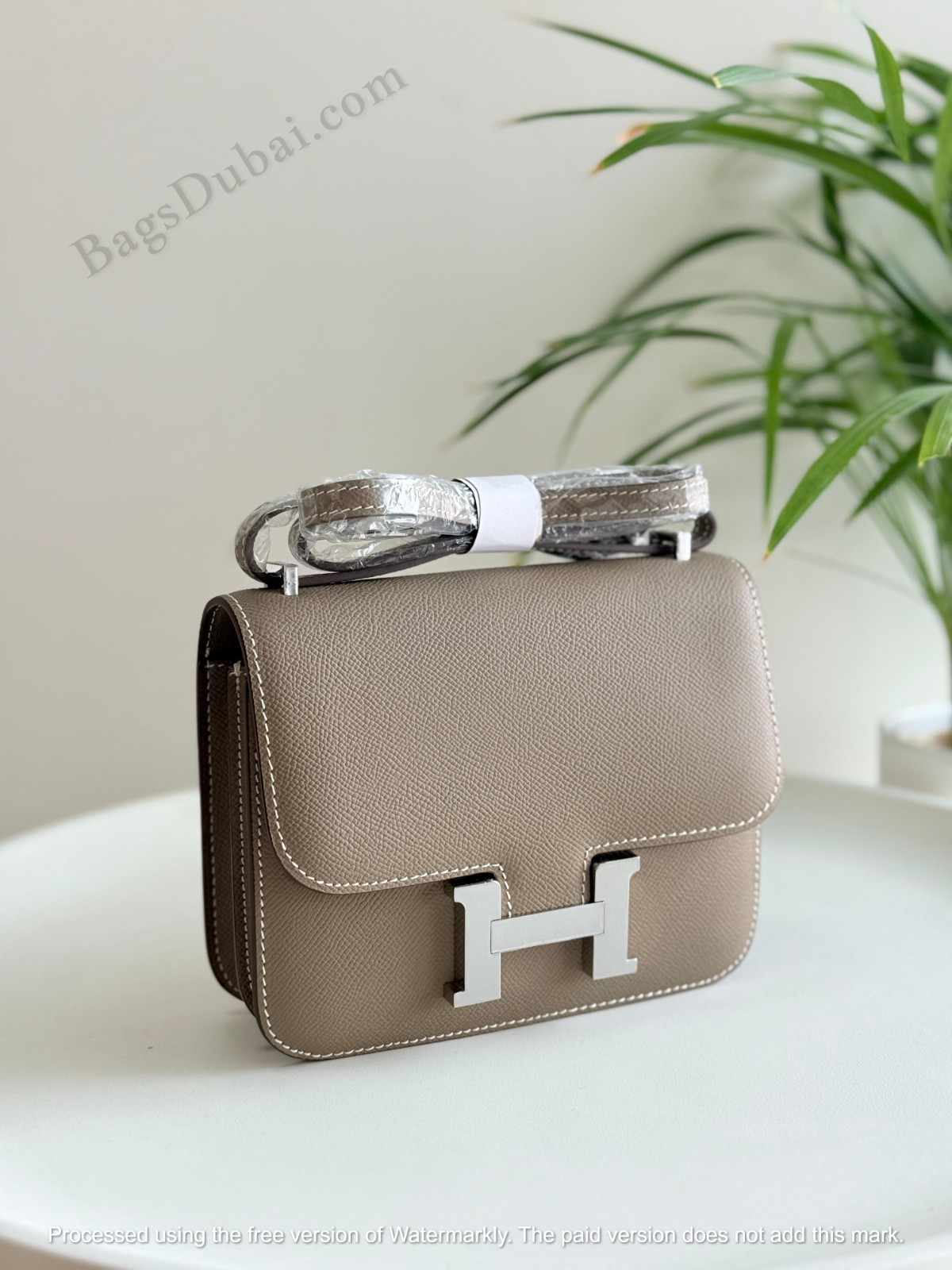 Mini Constance Wallet Chocolate